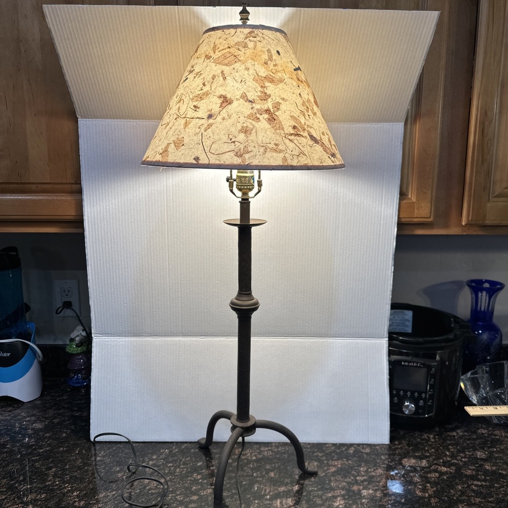 Traditional Vintage Lamp with Floral Cone Shade, Metal & Fabric, Beige 36"